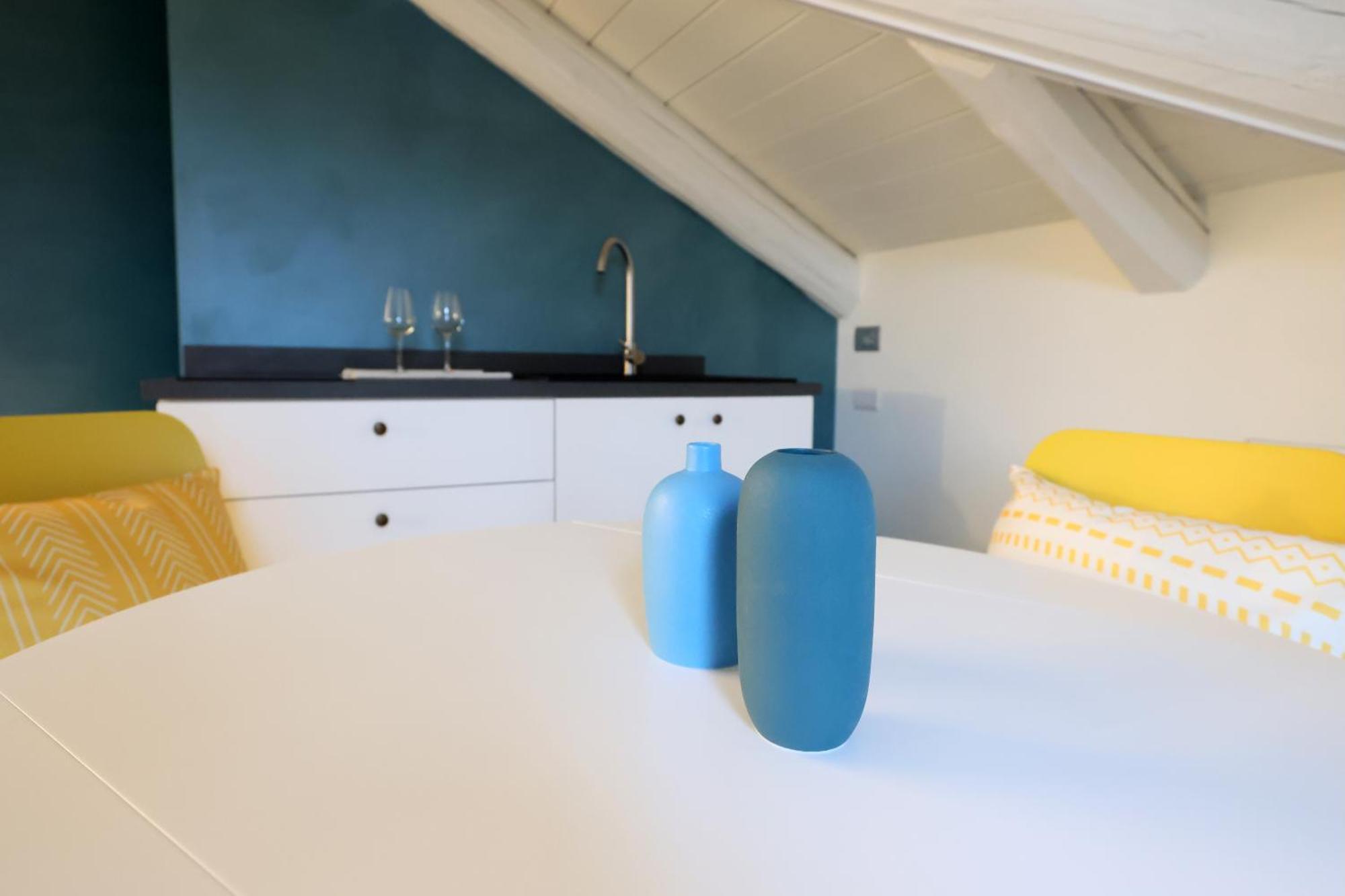 Palazzo Belli Bed & Breakfast Алба Екстериор снимка